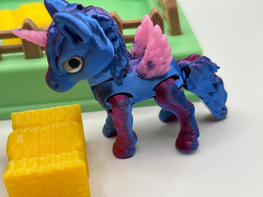 Flexi Pegasus Pasture Play Set | 3D Printed Articulated Tiny Alicorn / Unicorn / Pegasus