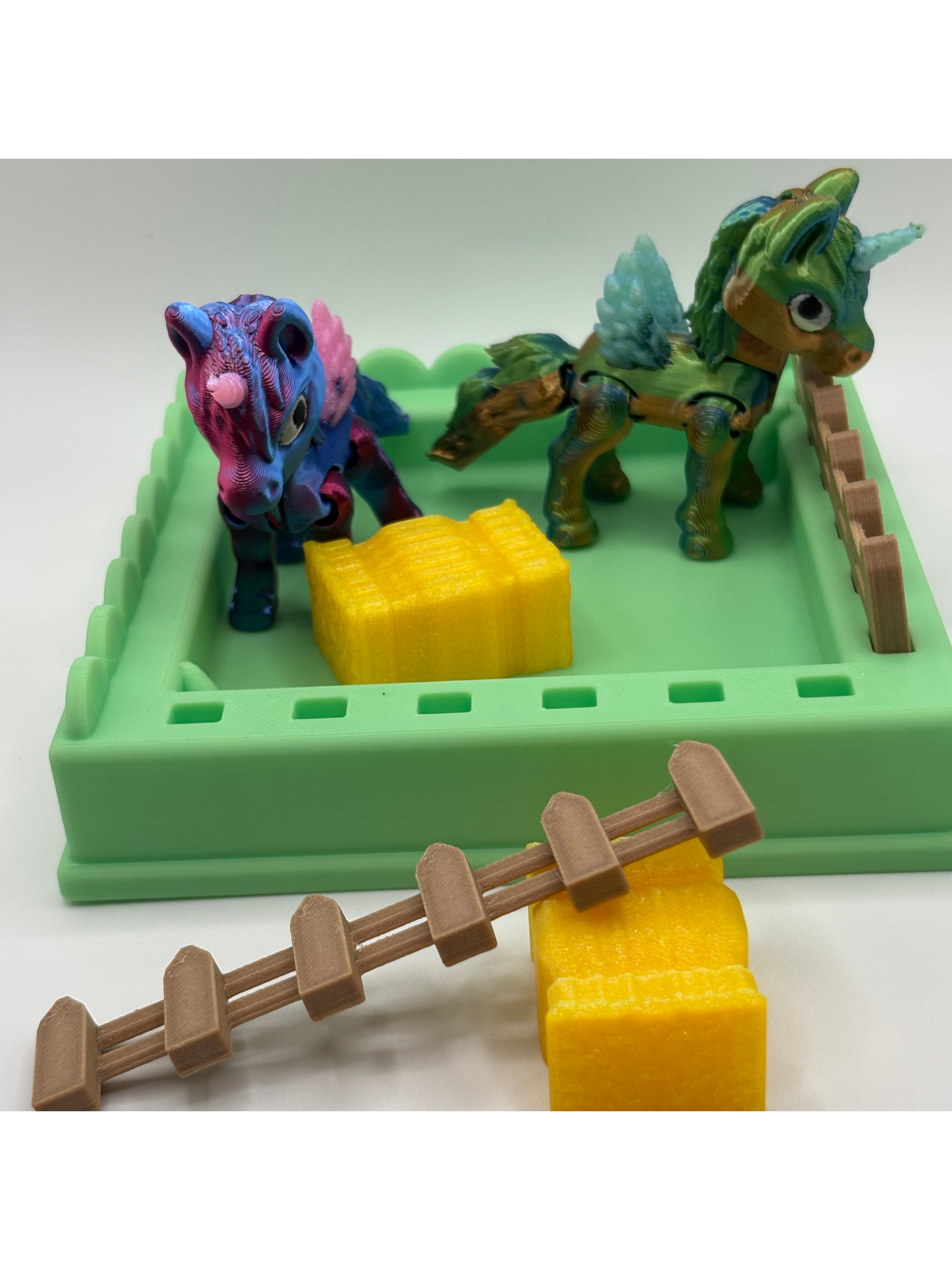 Flexi Pegasus Pasture Play Set | 3D Printed Articulated Tiny Alicorn / Unicorn / Pegasus